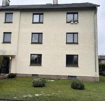 ** Renovierte 3 -ZIMMERWOHNUNG MIT TAGESLICHTBAD** - Langenfeld (Rheinland)