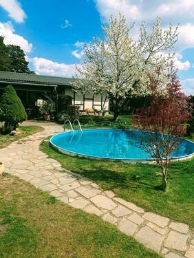 Foto - Rückzugsort am Parchauer See – großer Garten, Pool & Kamin