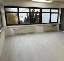 Büro- Atelier Remseck 80 qm - 820,00 EUR Kaltmiete, ca.  80,00 m² in Remseck am Neckar (PLZ: 71686)
