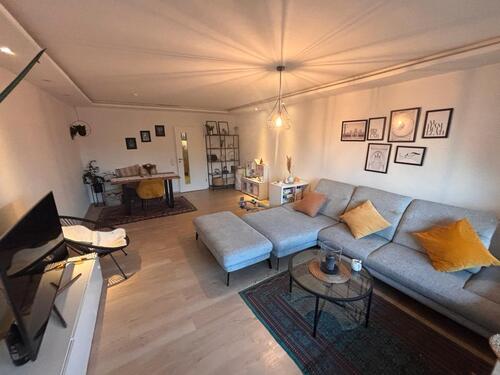 Foto - Helle 4-Zimmer-Wohnung mit Balkon und Einbauküche