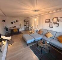 Helle 4-Zimmer-Wohnung mit Balkon und Einbauküche - Lemgo