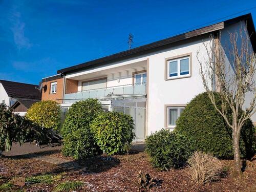 Foto - 9 Zimmer Einfamilienhaus zum Kaufen in Herschweiler-Pettersheim