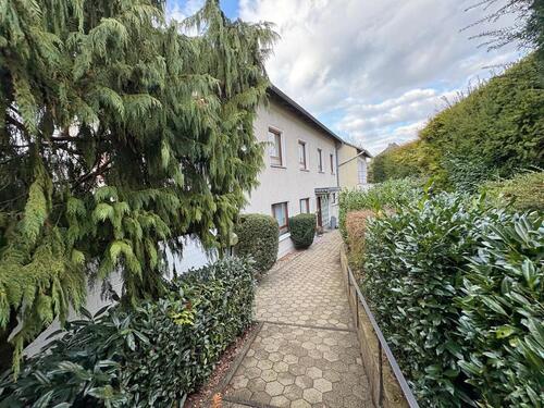 Foto - Helle 4-Zimmer-Erdgeschosswohnung