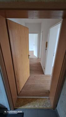 Foto - +++ frisch renovierte 3-Zimmer-Wohnung +++