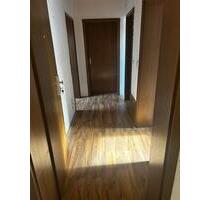 2 ZKB Dachgeschosswohnung in Kassel Waldau