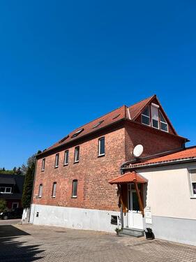 Foto - DG Wohnung ( nur 2Treppen ) - 350,00 EUR Kaltmiete, ca.  62,00 m²