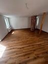 Foto - Helle zwei Zimmer Wohnung mit Balkon und Stellplatz