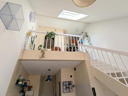 Foto - Wohnen auf Zeit! Stilvolle DG-Wohnung - Voll ausgestattet