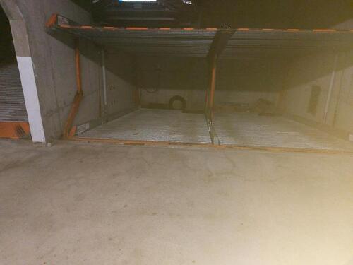 Foto - Tiefgarage Duplexparker - 45,00 EUR Miete,