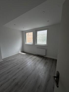 Foto - + + + 1,5ZKB IN PIRMASENS ZU VERMIETEN + + +