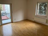 Foto - Helle 3-Zimmer-Wohnung in Schweinfurt-Mitte mit zwei Balkonen