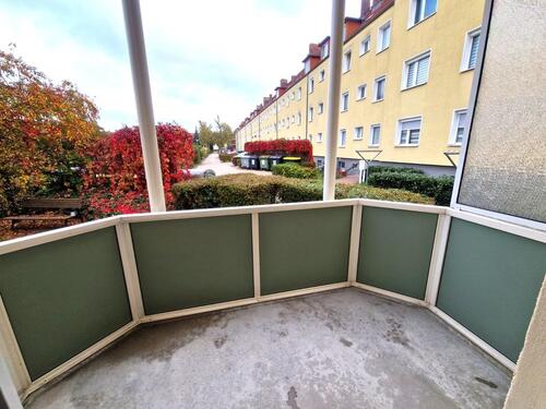 Foto - 2-Raum-Wohnung mit sonnigem Balkon im Grünen