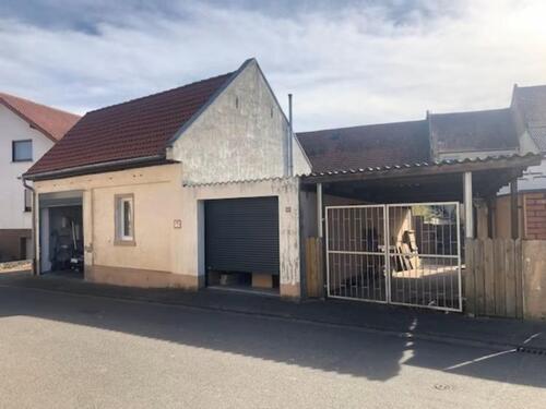 Foto - Kelterhaus mit Garage, Carport und großem Gewölbekeller