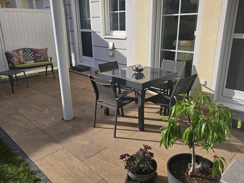 Foto - TRAUMWOHNUNG MIT GARTEN IN VATERSTETTEN - TOP - GARAGE