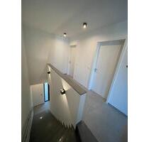 ERSTBEZUG - Exklusive 3-Zimmerwohnung in Baesweiler Kloshaus