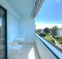 WG Zimmer in 3er WG Schwalbach - 465,00&nbsp;EUR Kaltmiete, ca.&nbsp; 8,00&nbsp;m&sup2; in Schwalbach am Taunus (PLZ: 65824)