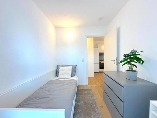 Foto - 1 Zimmer Etagenwohnung zur Miete in Schwalbach am Taunus