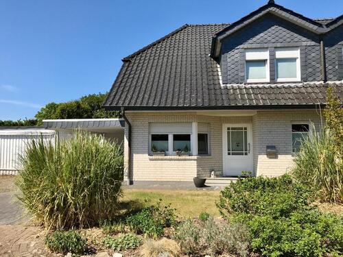 Foto - Moderne Doppelhaushälfte in Schwarme mit viel Platz & schönem Gar