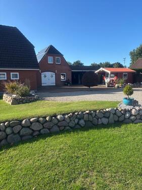Foto - Einfamilienhaus, Großer Garten , saniert, im Auftrag, Sylt Nähe