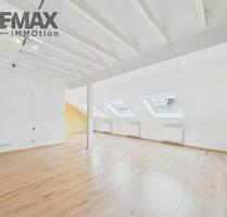 Schöne & helle Dachgeschosswohnung mit Einbauküche & Stellplatz - in ruhiger Lage von Ayl