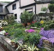 Charmantes Einfamilienhaus mit viel Platz, Glasfaser, Keller - Probstzella