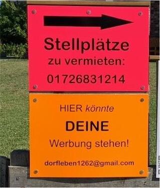 Foto - Parkplatz Stellplatz Pkw LKW Anhänger Wohnmobil Boot