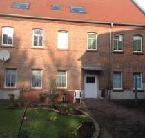 Wohnen im Unstruttal - 180,00 EUR Kaltmiete, in Laucha an der Unstrut (PLZ: 06636)