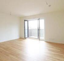 Erstbezug: lichtdurchflutete Penthouse-Traumwohnung, herrlicher Ausblick und Westbalkon - für Paare - Berlin Tempelhof-Schöneberg