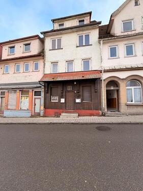 Foto - Mehrfamilienhaus - 350.000,00&nbsp;EUR Kaufpreis, ca.&nbsp; 200,00&nbsp;m&sup2;