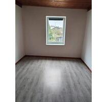 Wohnung zu vermieten - 550,00&nbsp;EUR Kaltmiete, ca.&nbsp; 140,00&nbsp;m&sup2; in Hengersberg (PLZ: 94491)