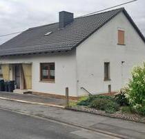 Großes Einfamilienhaus zu Verkaufen - Nentershausen