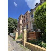 Helle 2,5 Zimmer-Dachgeschosswohnung mit Sauna - Halle (Saale) Am Wasserturm/Thaerviertel