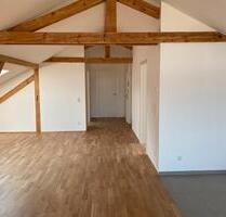 2,5 Zimmer DG Wohnung mit Balkon - Rohrdorf