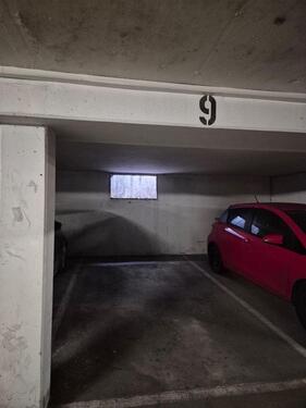 Foto - Tiefgaragen Stellplatz - 60,00 EUR Miete,