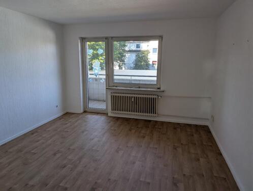 Foto - 3 ZKB ohne EBK mit Balkon - 400,00&nbsp;EUR Kaltmiete, ca.&nbsp; 64,00&nbsp;m&sup2;