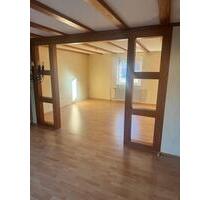 5 -Zimmerwohnung mit Küche - 1.000,00&nbsp;EUR Kaltmiete, ca.&nbsp; 125,00&nbsp;m&sup2; in Lauterbach (Hessen) (PLZ: 36341)