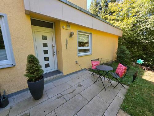 Foto - Terrassenhaus mit 126 qm, 5 Zimmern, 40 qm Terrasse und Garten