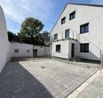 Platz für die ganze Familie! Großzügige und moderne 6-Zimmer-Wohnung mit Balkon in Altstadtnähe - Dachau
