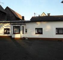 Doppelhaushälfte zu vermieten - 600,00&nbsp;EUR Kaltmiete, ca.&nbsp; 100,00&nbsp;m&sup2; in Wiehl (PLZ: 51674)