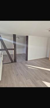 Foto - Helle 3,5-Zimmer-Wohnung - 900,00&nbsp;EUR Kaltmiete, ca.&nbsp; 100,00&nbsp;m&sup2;