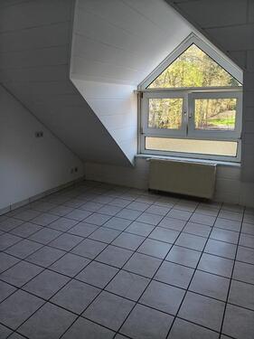 Foto - 3 Zimmer Dachgeschoßwohnung zur Miete in Schwalbach