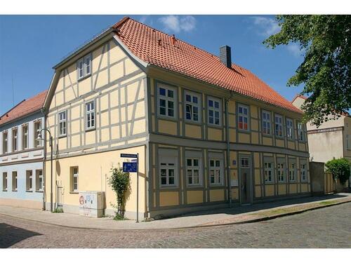 Foto - 4 Raum Wohnung im sanierten Altbau im Zentrum!