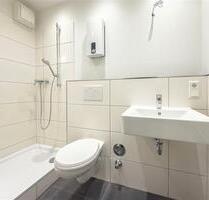 3-Zimmer-Wohnung in Toplage mit Loggia - Düsseldorf Stadtbezirk 5