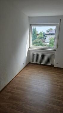 Foto - Großzügige 5-Zimmerwohnung in schöner Lage mit Weitblick