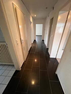 Foto - 3,5 Zi-Whg mit Balkon und Garage in toller Wohngegend