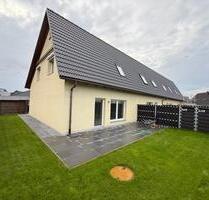 Reihenhaus mit moderner Ausstattung - Erstbezug - Wendehammerlage - Winsen (Aller)