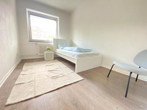 Foto - Möbliertes WG-Zimmer mit Schlei-Blick