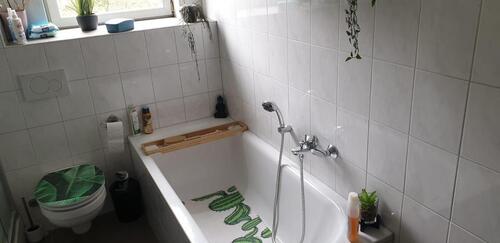 Foto - 75 qm, schön geschnittene EG-Wohnung - €590