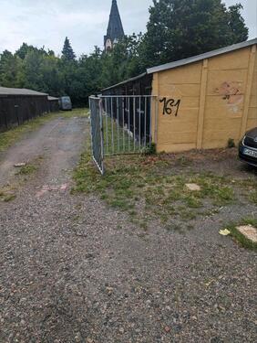 Foto - trockene geräumige Garage für Hobby oder KFZ