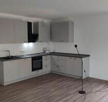 KfW55-Wohnung in direkter Kurparklage mit gr. Balkon +EBK (2 Zi.) - Bad Nenndorf